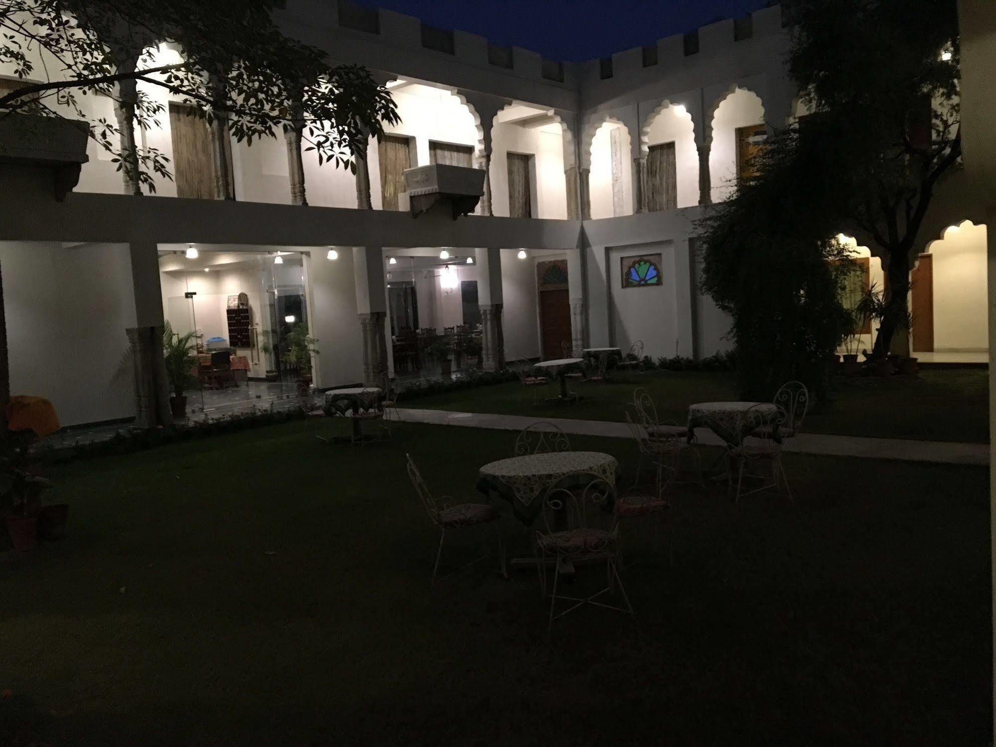 Hotel Rajasthan Palace Jaipur Exterior foto